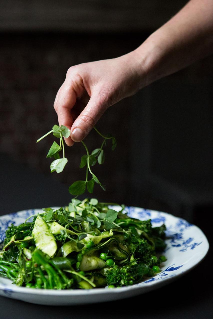 Whitehouse Rye Bed & Breakfast Екстериор снимка Watercress being added to a salad